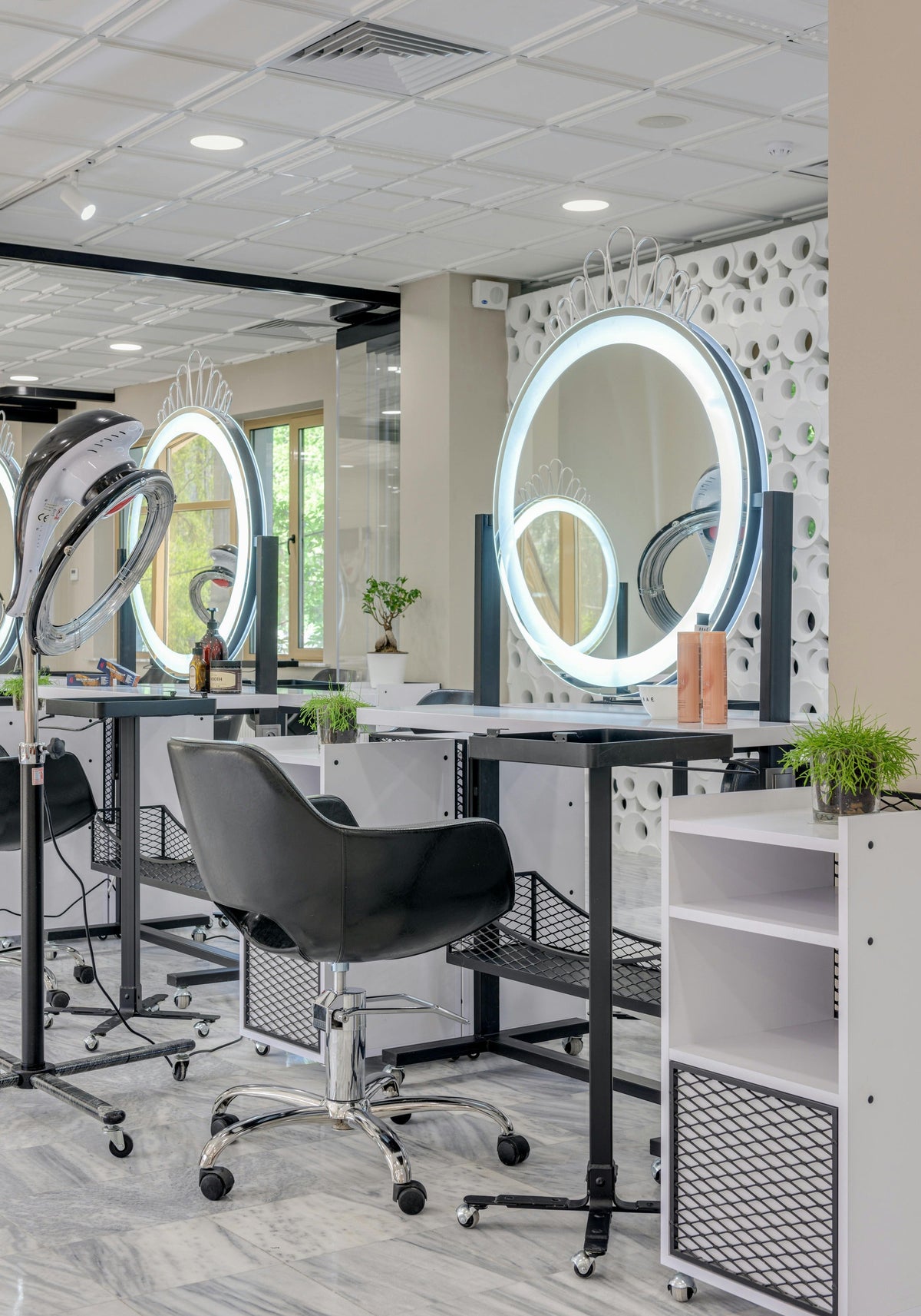 ARREDAMENTO PARRUCCHIERI - Romidò Shop - Prodotti Per Parrucchieri, Estetiste e Barber